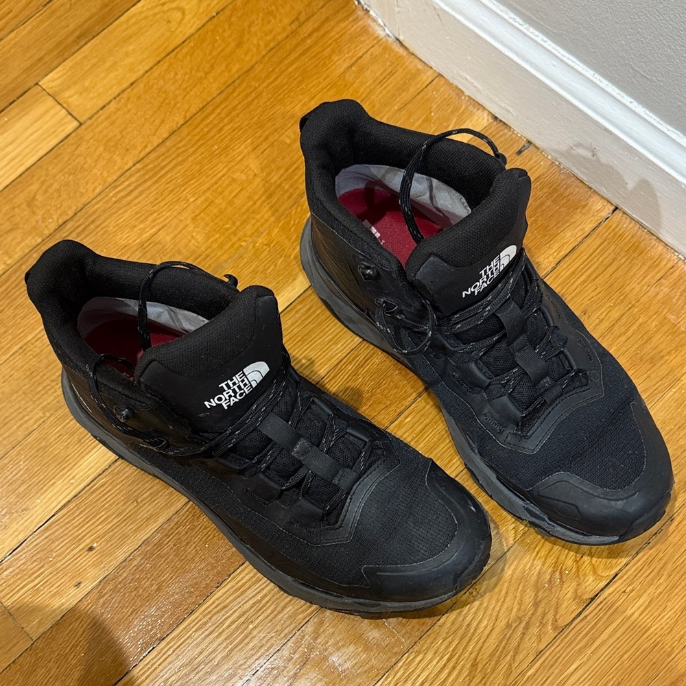 The North Face Men's Black Athletic Shoes